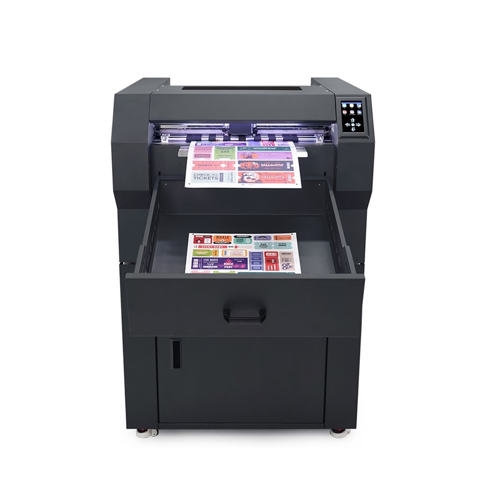 Automatic sheet-fed digital label cutter with dual cutting heads and HD camera positioning system2